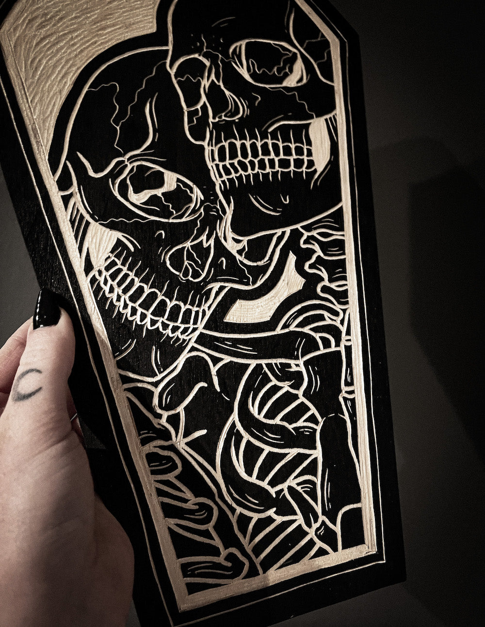 Skeleton Lovers Coffin Woodcut